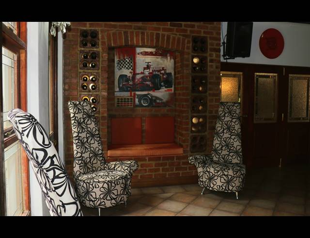 830M² BUSINESS FOR SALE IN HEIDELBERG CENTRAL